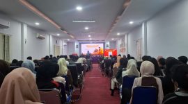 Potret Penyampaian Materi pada Sekolah PKM PBSI UNM 2026, (Foto: Ist.)
