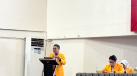 Potret Dekan FT UNM saat menyampaikan sambutan (Foto: Alyani Fajrina Nursyabri)