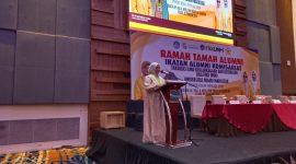 Potret Evi Damayanti sebagai perwakilan menyampaikan pesan kesan, (Foto: Muh Apdal Adriansyah)