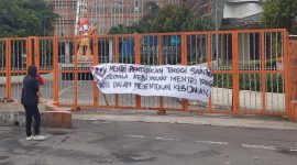 Suasana aksi demontrasi Aliansi UNM Bersatu, (Foto: Hafid Bufiawan)