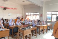 Foto suasana pembelajaran dalam kelas di SMAN 8 Makassar, (Foto: Ist.)