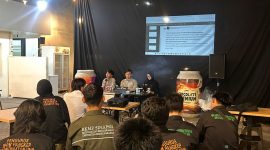 Potret Rizky Andika Putra Saat menyampaikan materi, (Foto: Winda Pratiwi Agus Tina)