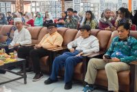 Foto bersama saat kegiatan Pameran Tunggal 1000 Karya, (Foto: Ist.)