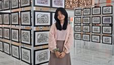 Potret Nabila Sakia peraih juara 1 lomba kaligrafi di Pameran Tunggal Kaligrafi, (Foto: Ist.)