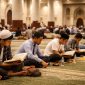 Ilustrasi Jamaah yang Melaksanakan I’tikaf di Masjid pada Bulan Ramadhan, (Foto: Ai.)