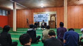 Dokumentasi Peserta, Panitia, dan Pemateri kegiatan Kamus, (Foto: Muh Fachri Akbar)