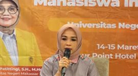 Potret Wakil Rektor Bidang Akademik UNM Saat Membuka Workshop Penyusunan Pedoman Penerimaan Mahasiswa Internasional, (Foto: Int.)