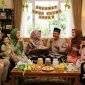 Ilustrasi Suasana Lebaran Bersama Keluarga, (Foto: Ai.)