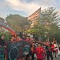 Potret Aksi Mapala Teknisi FT-UNM pada Hari Bumi 2026 di Kampus UNM Parangtambung, (Foto: Nathaya)