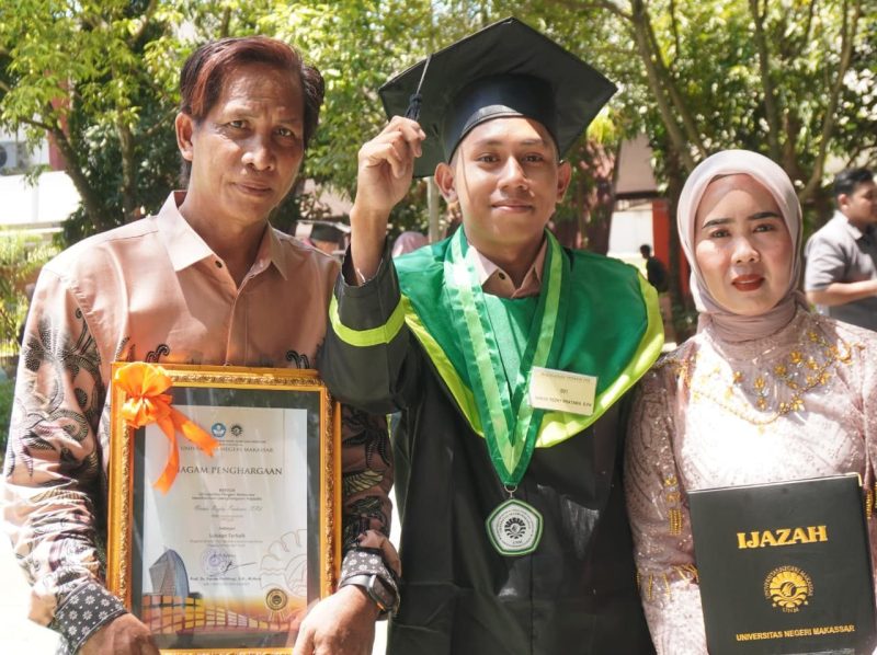 otret Nanda Rezky Pratama, Mahasiswa Terbaik FEB Periode April, (Foto: Ist.)