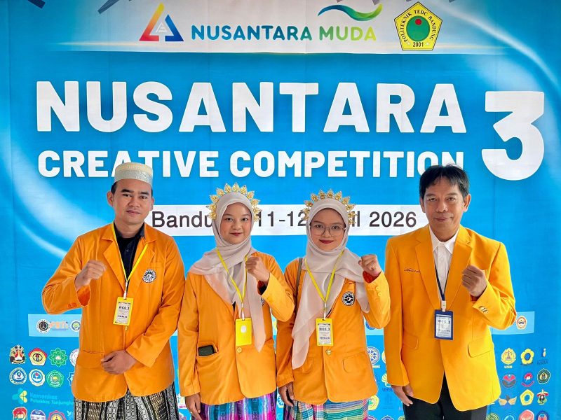 Potret bersama tim UNM bersama pendamping pada ajang NCC 3, (Foto: Ist.)