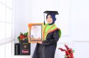 Potret Andi Fitri Novianti Wisudawan Terbaik FT UNM, ( Foto : Ist.)