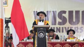 Potret Plt Rektor saat Sambutan Wisuda Periode April 2026, (Foto: Dok.Profesi)