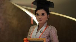 Potret Andi Nabila Aini A. Wisudawan terbaik FSD periode April 2026, (Foto: Ist).