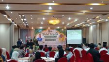 Potret Plt Rekto saat menyampaikan sambutan pada Halal Bihalal MR KAHMI UNM, (Foto: Yusri Saputra)