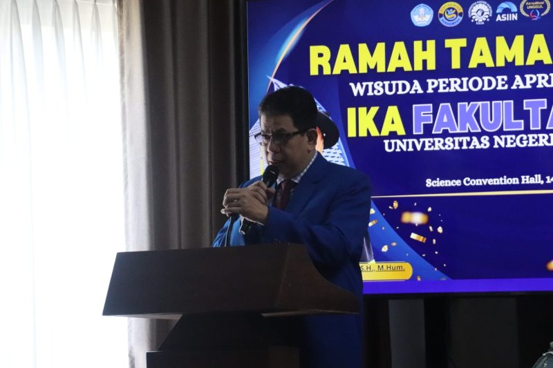 Potret Sambutan Dekan FMIPA, (Foto: Andi Mappasoko RD.)