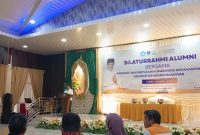 Potret Ketua Dewan Pengurus Pusat Ikatan Keluarga Alumni Universitas Negeri Makassar Memberikan Sambutan, (Foto: Ist.)