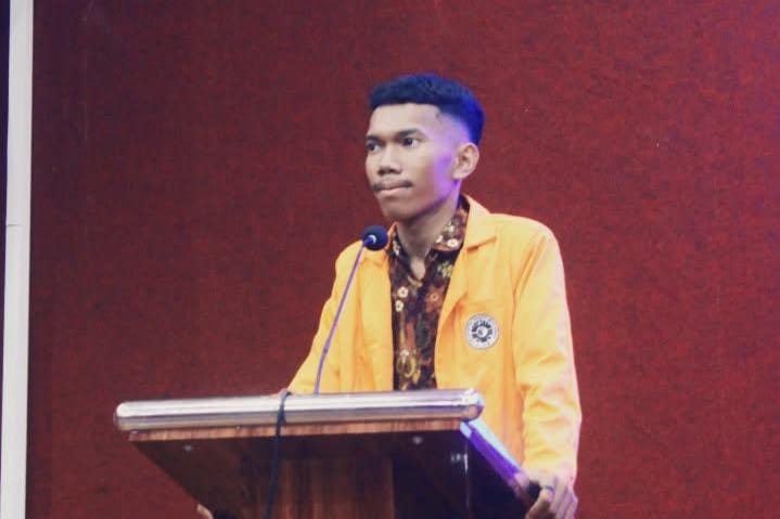 Potret Roland Otto Rotasouw, (Foto: Ist).