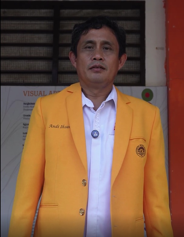 Potret Andi Ihsan, Dekan Fakultas Seni Dan Desain Universitas Negeri Makassar, (Foto; Dok Profesi)