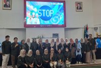 Foto Bersama Mahasiswa dan Dosen Program Studi D4 Tata Boga FT UNM, (Foto: Ratna Wulandari)
