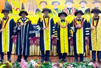 Potret Lima Guru Besar FIKK Bersama Plt Rektor, (Foto: Int.)