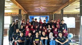 Foto Bersama UKM Maphan Setelah Sidang Pleno di Rumah Adat Pinrang, Benteng Somba Opu, (Foto: Ist.)
