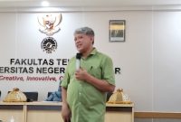 Potret Fachruddin Palapa saat memberikan materi, (Foto: St. Masyita Rahmi)