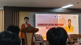 Potret Fahresi saat Beri Sambutan dalam Kegiatan Seminar Workshop Entrepreneur Himagara, (Foto: Muhammad Syarief)
