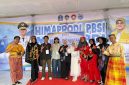Sesi Foto Bersama Peserta Lomba Mending, (Foto: Ist.)