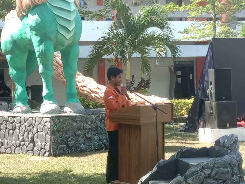 Potret Presiden BEM KEMA FSD dalam sambutannya, (Foto : Ist)