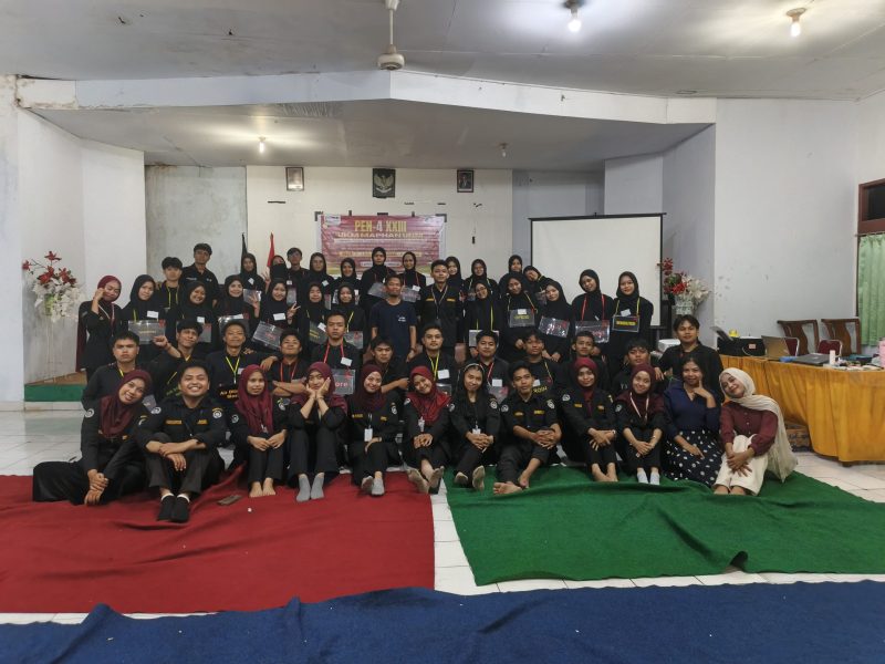 Potret Foto bersama Pada Kegiatan Indor UKM MAPHAN (Foto: Ist)