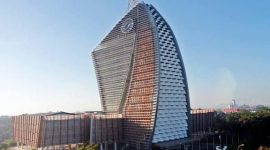 Potret Menara Pinisi Universitas Negeri Makassar, (Foto: Int.)