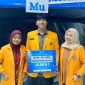 Potret Artika dan Tim Memperoleh Juara 1 Lomba Debat Economic Festival, (Foto: Ist.)