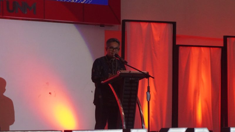 Potret Dekan Fakultas Teknik Saat Memberikan Sambutan, (Foto: Alyani Fajrina Nursyabri)