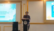 Potret Dekan FIP Saat Menyampaikan Sambutan, (Foto: Nur Hafizhah)