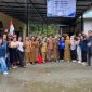 Potret Mahasiswa GMKI Cabang Makassar Bersama Tenaga Kesehatan Usai Pelaksanaan Kegiatan Bakti Sosial, (Foto: Ist.)