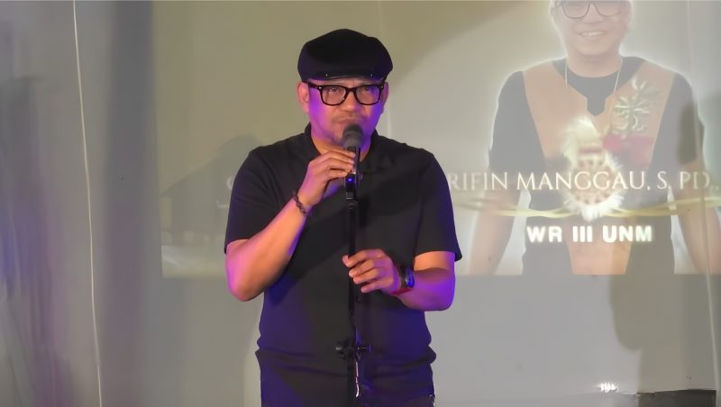 Potret Arifin Manggau saat Berikan Sambutan Kegiatan Aksara FIP UNM, (Foto: Int.)