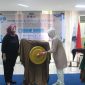 Pemukulan Gong Sebagai Pembuka Kegiatan Oleh Pembina LPM Penalaran, (Foto: Ist.)