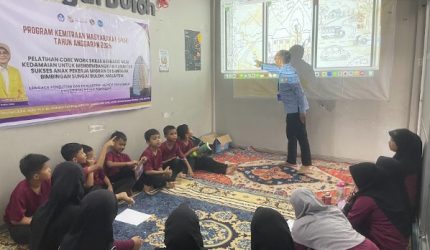 Program Pengabdian Pengembangan Karakter oleh Dosen FIP Terhadap Anak Pekerja Migran Indonesia di Malaysia