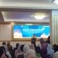 Potret sambutan oleh Dekan FIP pada Ramah Tamah FIP Periode Juni, (Foto: Nathaya Haura Maulidya Rini)