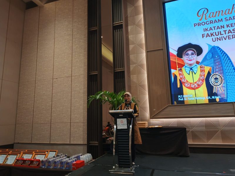Potret Sambutan Plt Rektor dalam Ramah Tamah Wisuda FIS-H UNM, (Foto: Muh Apdal Adriansyah)