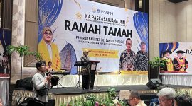 Potret Plt Rektor UNM Farida Patittingi saat Menyampaikan Sambutan, (Foto: Putri Salsabila)