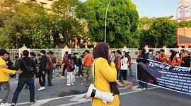 Potret Plt Pres BEM UNM saat Menggelar Aksi, (Foto: Muh Apdal Adriansyah)