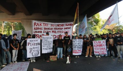 Mahasiswa Berlawan