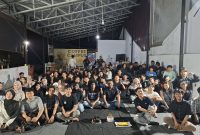 Potret Foto Bersama di Momen Perayaan Harlah ke-18 LK FEB UNM, (Foto: Ist.)