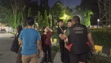 Situasi saat Kepala UPT Keamanan UNM Sterilkan Area Kampus 1 Gunung Sari, (Foto: Dok. Profesi)