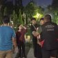 Situasi saat Kepala UPT Keamanan UNM Sterilkan Area Kampus 1 Gunung Sari, (Foto: Dok. Profesi)
