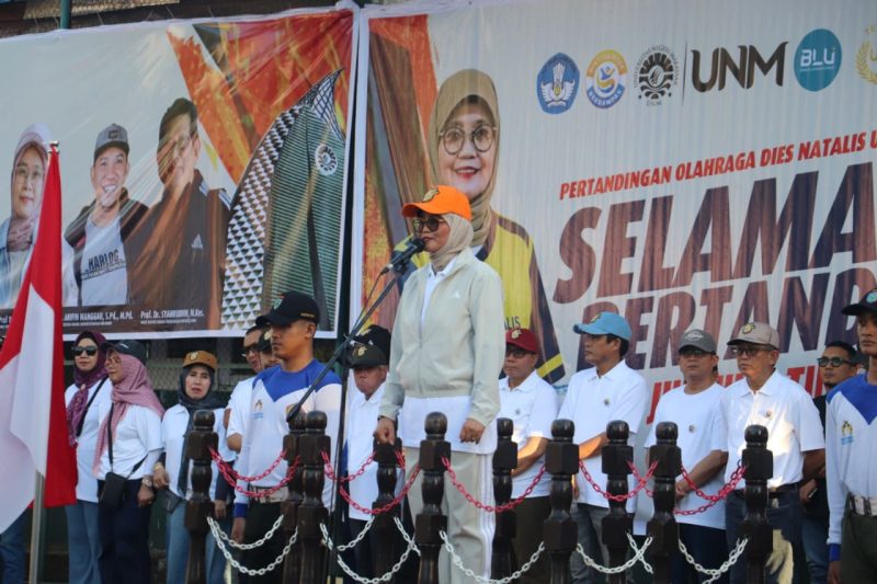 Foto Suasana Plt Rektor Saat Menyampaikan Sambutan, (foto: Nurkhaerunnisa Aszahra Saleh)