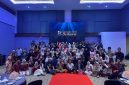 Foto Bersama Keluarga LPM Profesi UNM pada Malam Puncak ke-50, (Foto: Dok. Profesi)