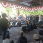 Foto Suasana Dialog Massa Aksi Demonstrasi dengan Perwakilan Fraksi Partai Politik di depan Gedung DPRD Sulsel, (Foto: Florencya Alnisa Christin)